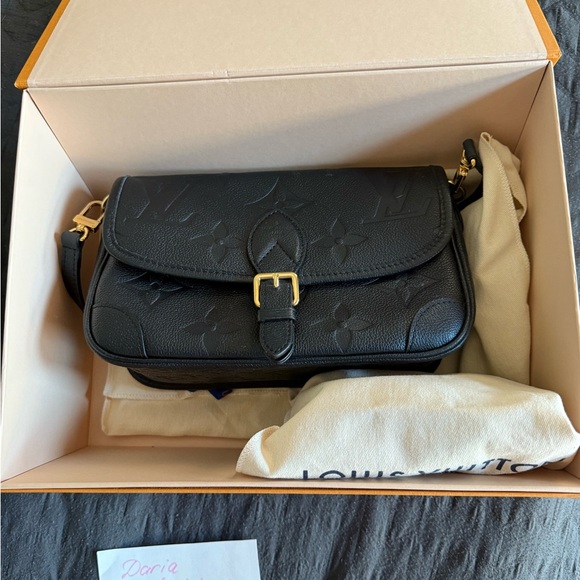 Louis Vuitton Diana bag - Picture 14 of 14